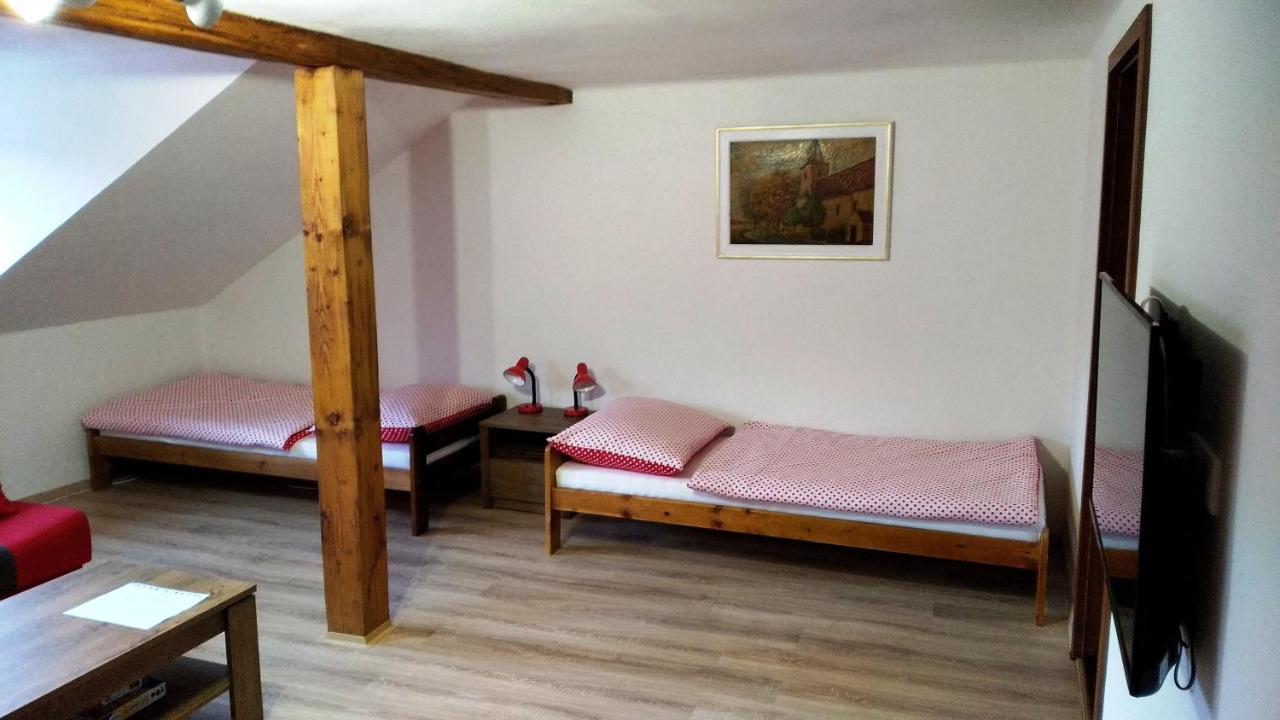 Apartmany Kukacci Hnizdo Benesov nad Ploucnici Kültér fotó