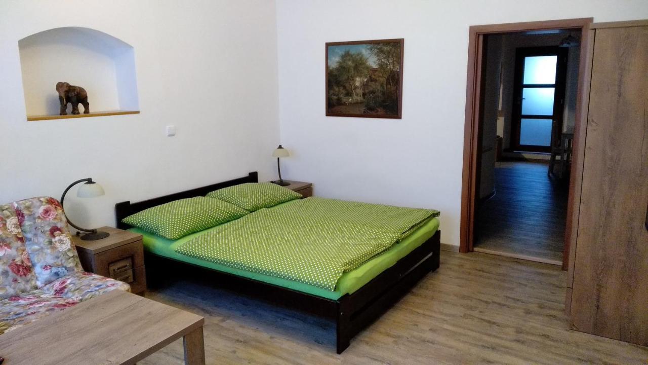 Apartmany Kukacci Hnizdo Benesov nad Ploucnici Kültér fotó
