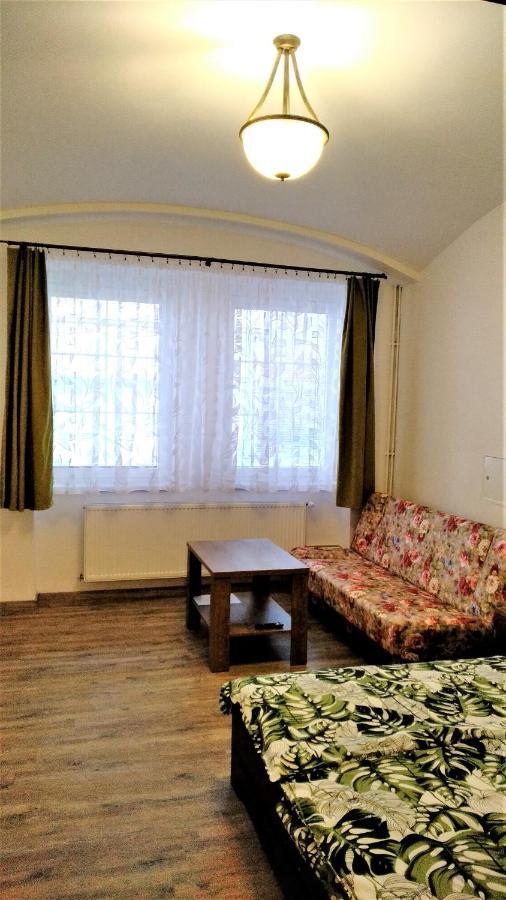 Apartmany Kukacci Hnizdo Benesov nad Ploucnici Kültér fotó